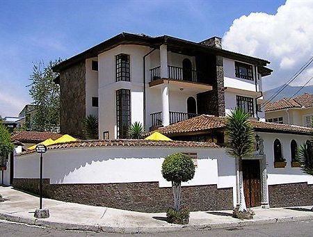 Hotel Fuente De Piedra I Quito Extérieur photo